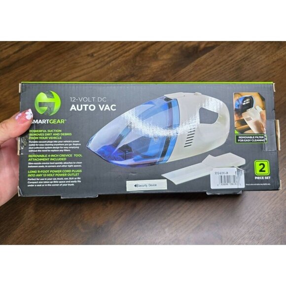 Smart Gear 12-Volt DC Auto Vac With Powerful Suction & Crevice Tool - Picture 2 of 13